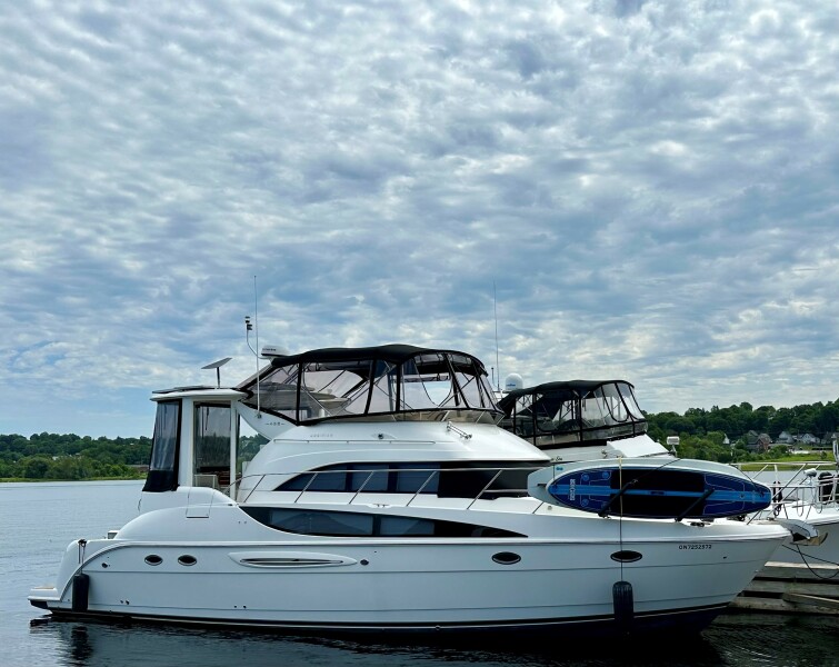 Photo of 2005 Meridian 45'