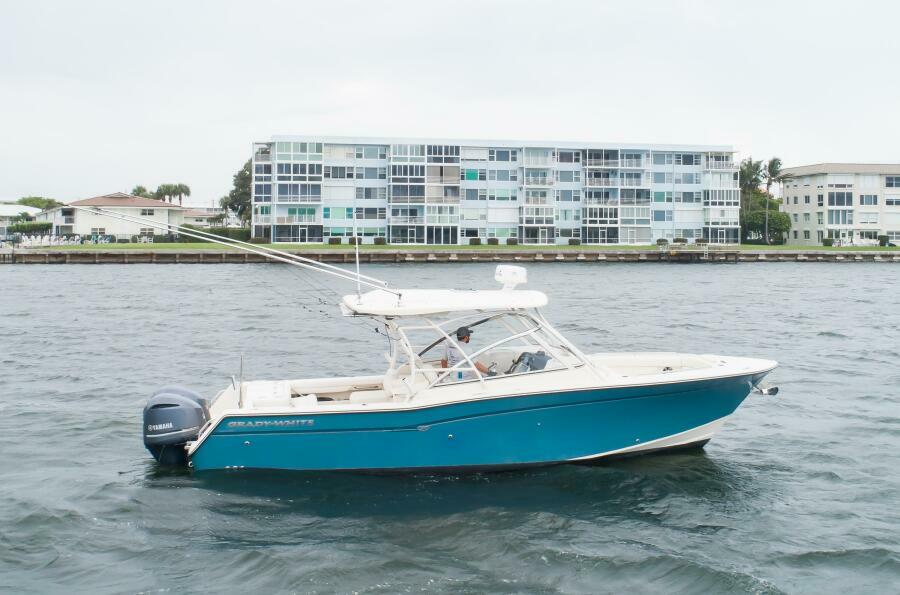 Photo of 2019 Grady-White 30'