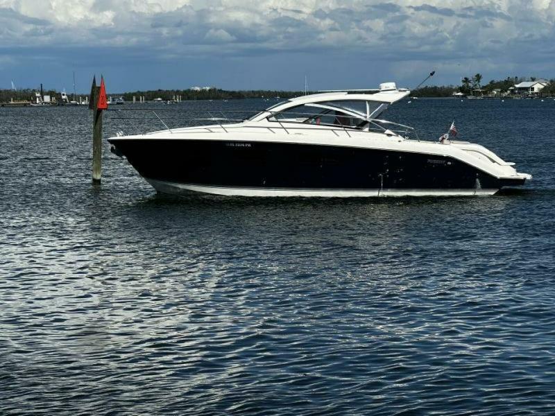 Photo of 2013 Pursuit 41'