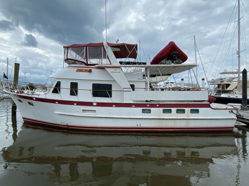 Photo of 1989 DeFever 49' | United Yacht Central Listing