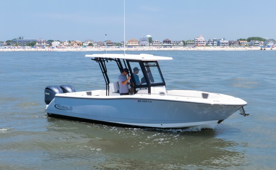 Photo of 2023 Robalo 27'