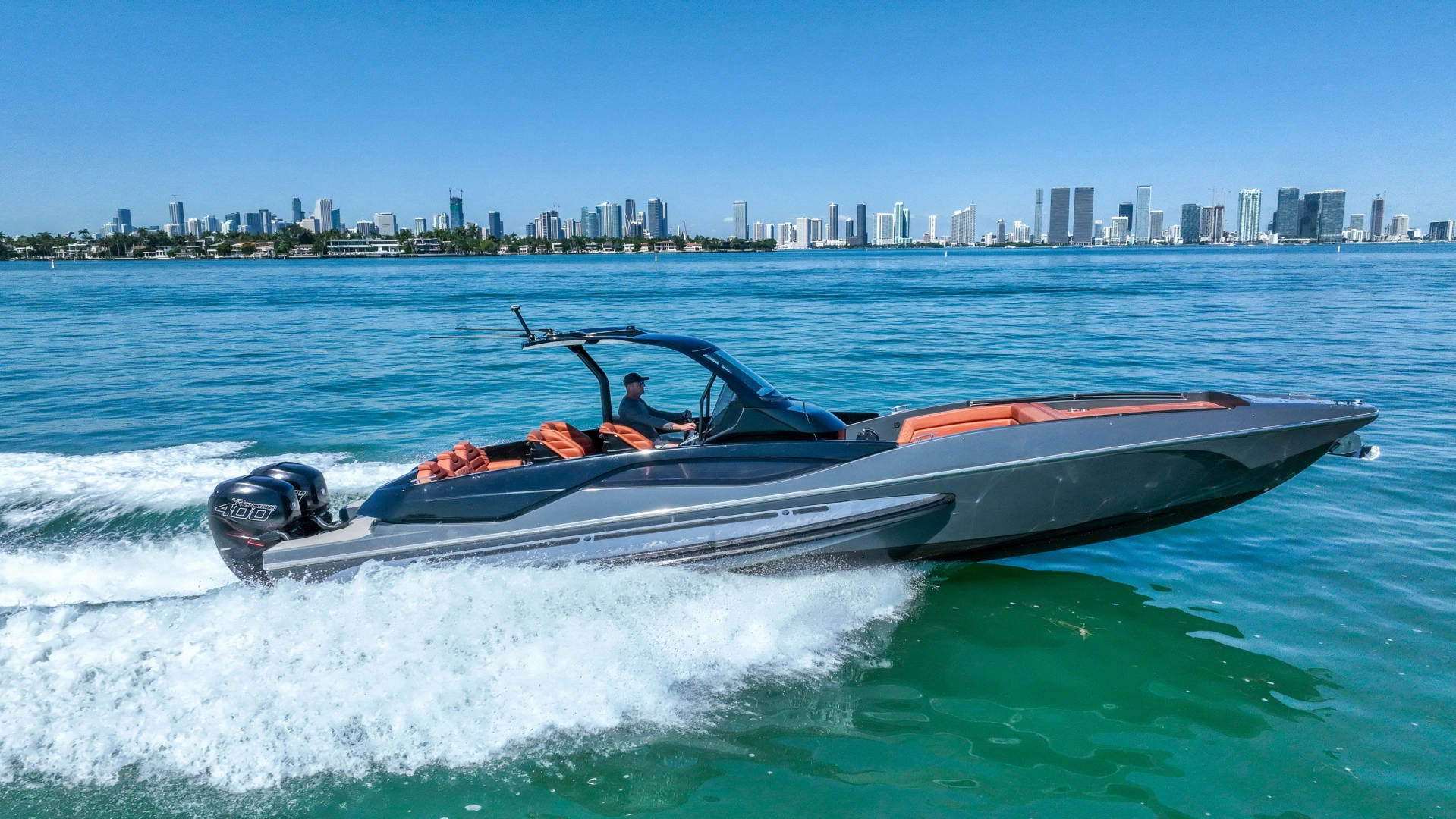 2020 38' Sunseeker photo