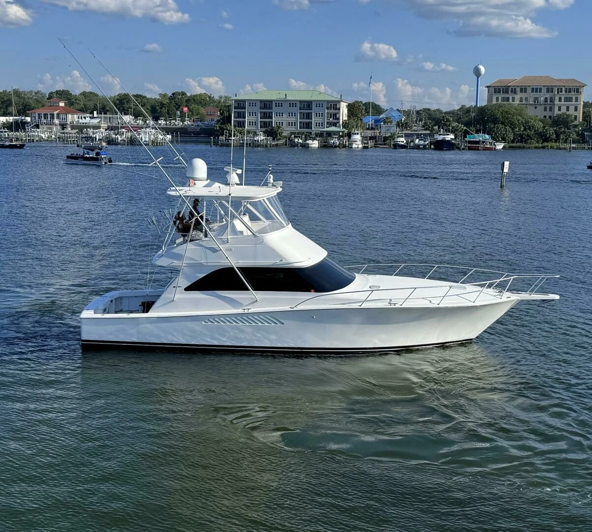 2006 45' Viking photo