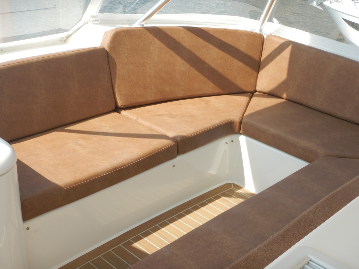 Flybridge Seating