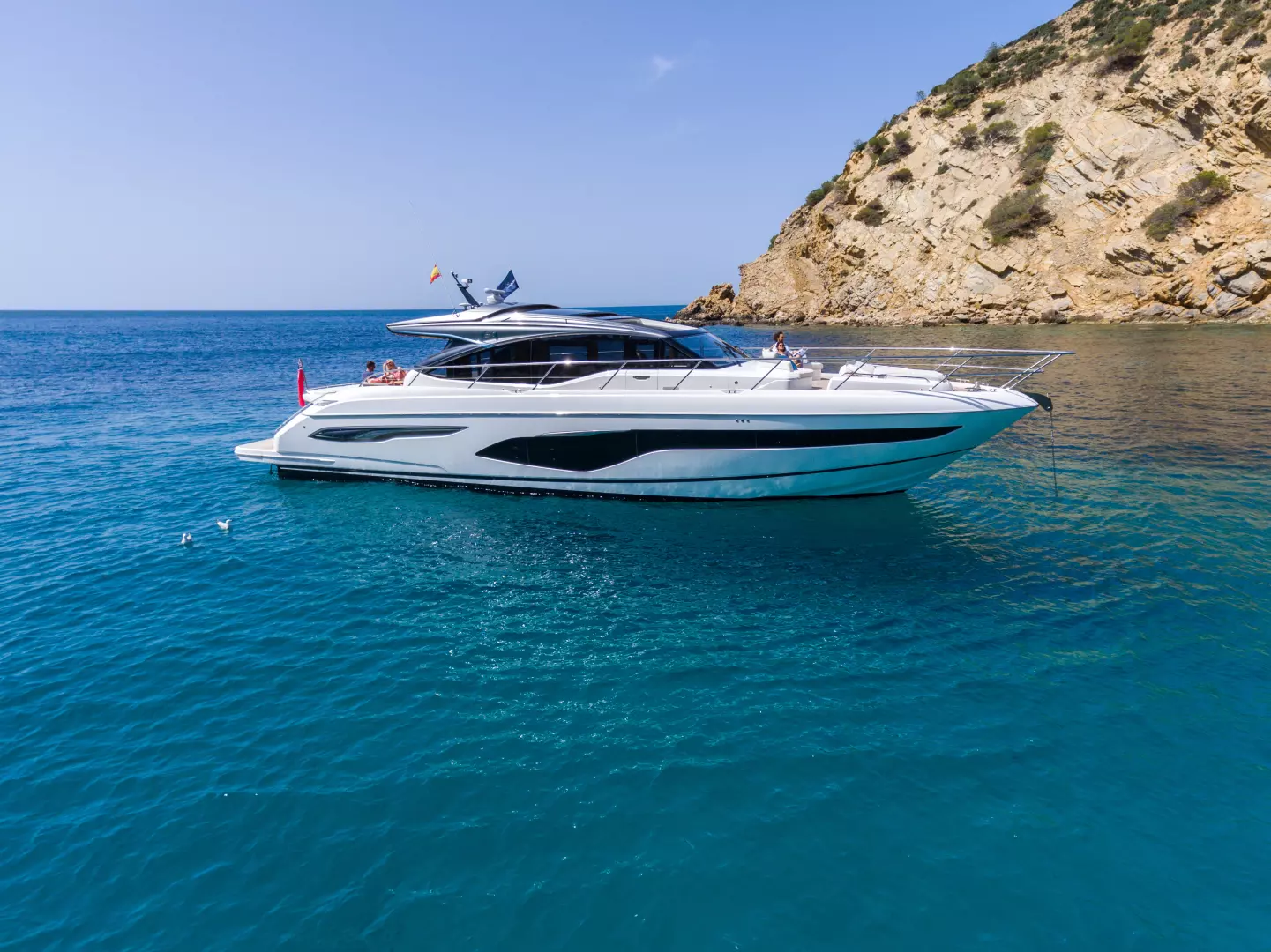 2026 65' Princess photo