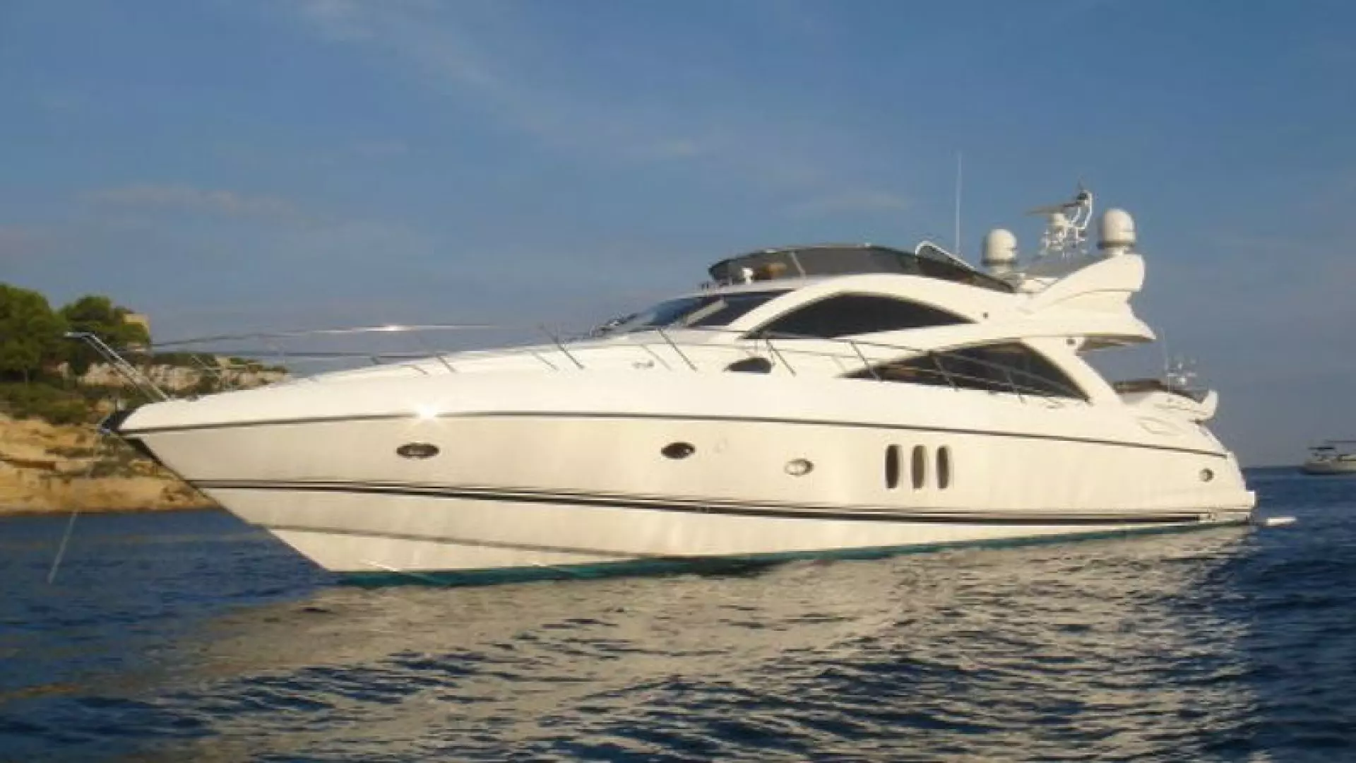 2006 66' Sunseeker photo