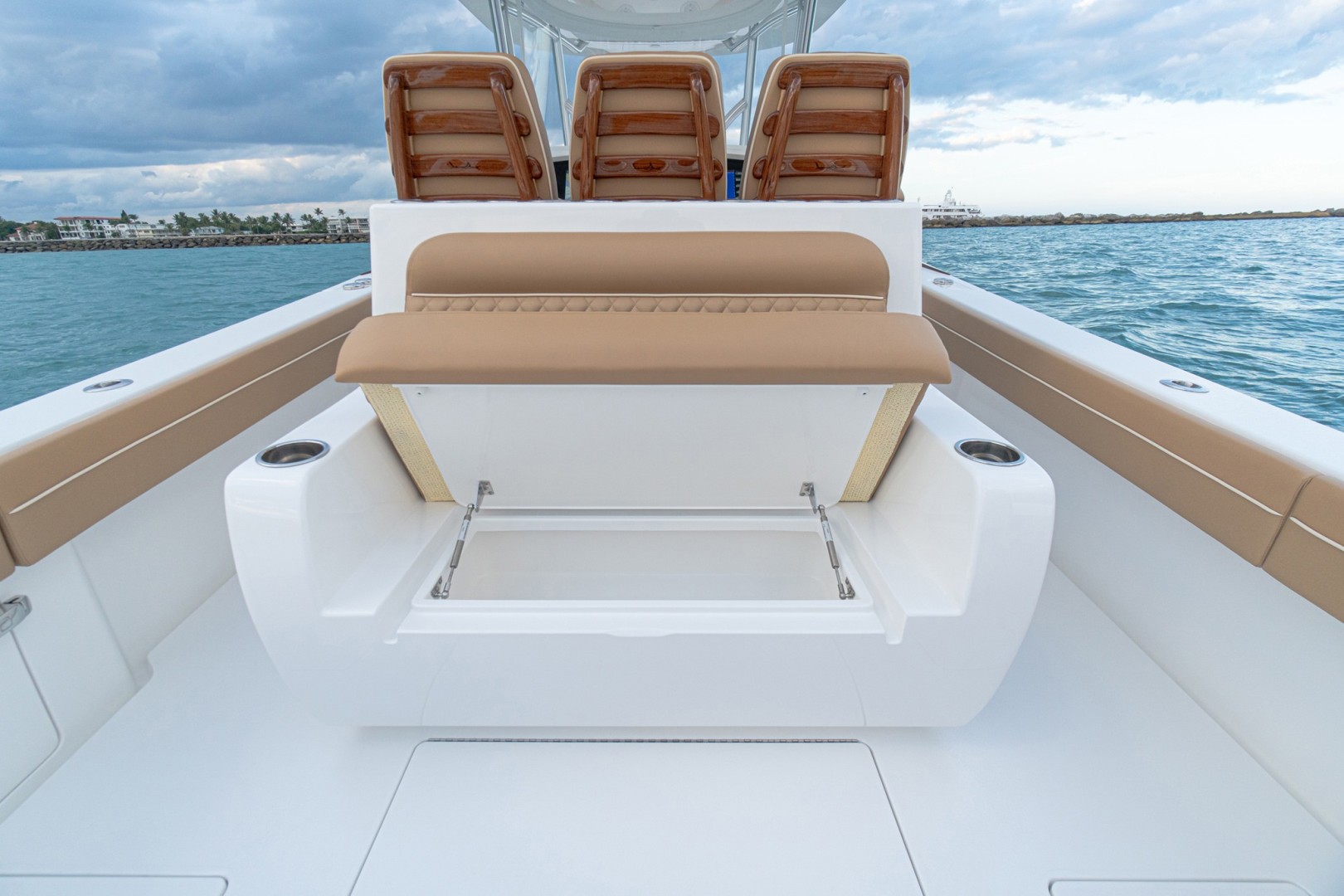 Valhalla 37 - Aft Storage