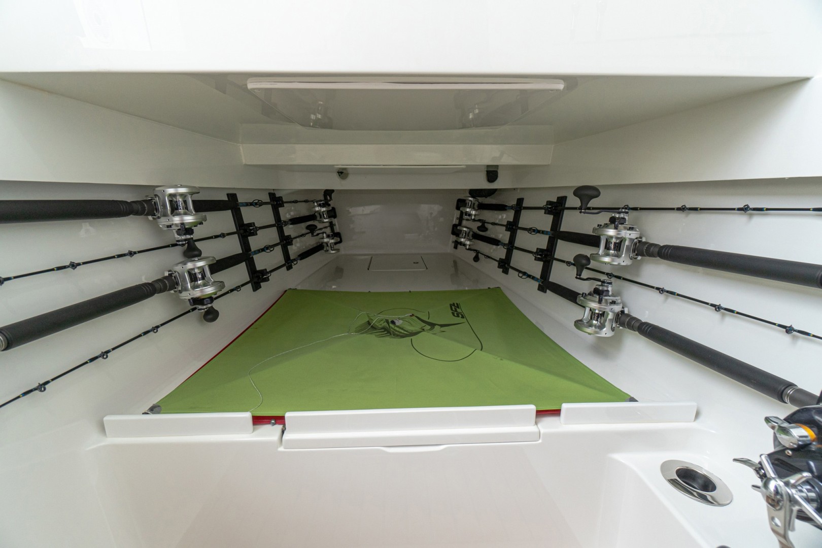 Valhalla 41 - Rod Storage