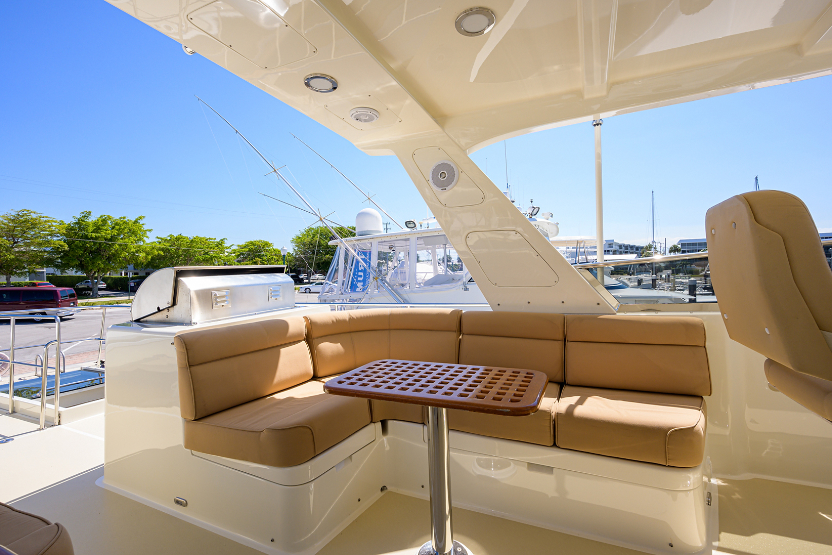 Flybridge