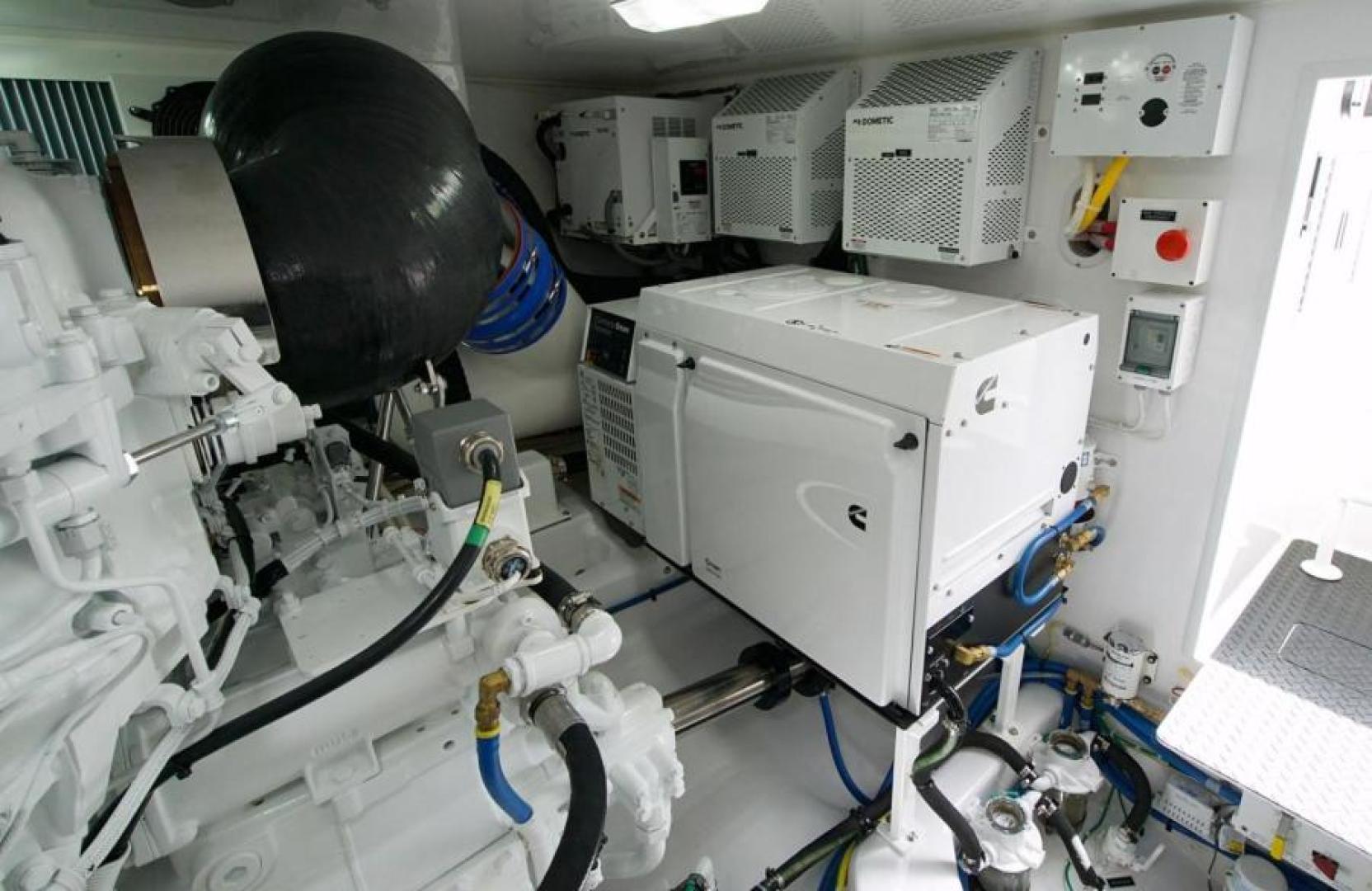 Viking 58 - Engine Room
