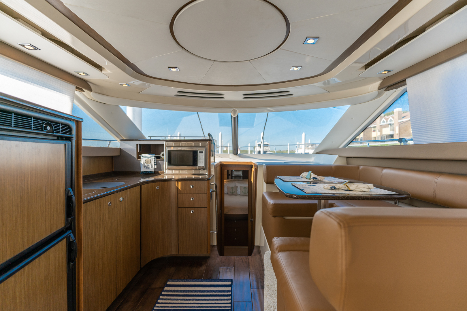 Used Meridian 47' 441 Motor Yacht For Sale In Texas Friend Ship