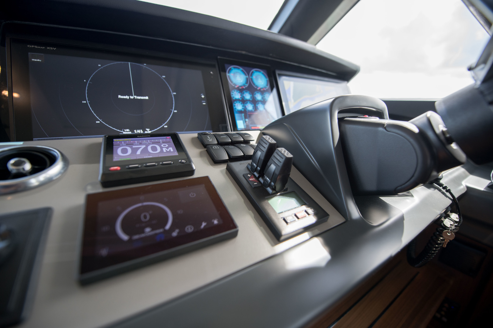 Helm Electronics