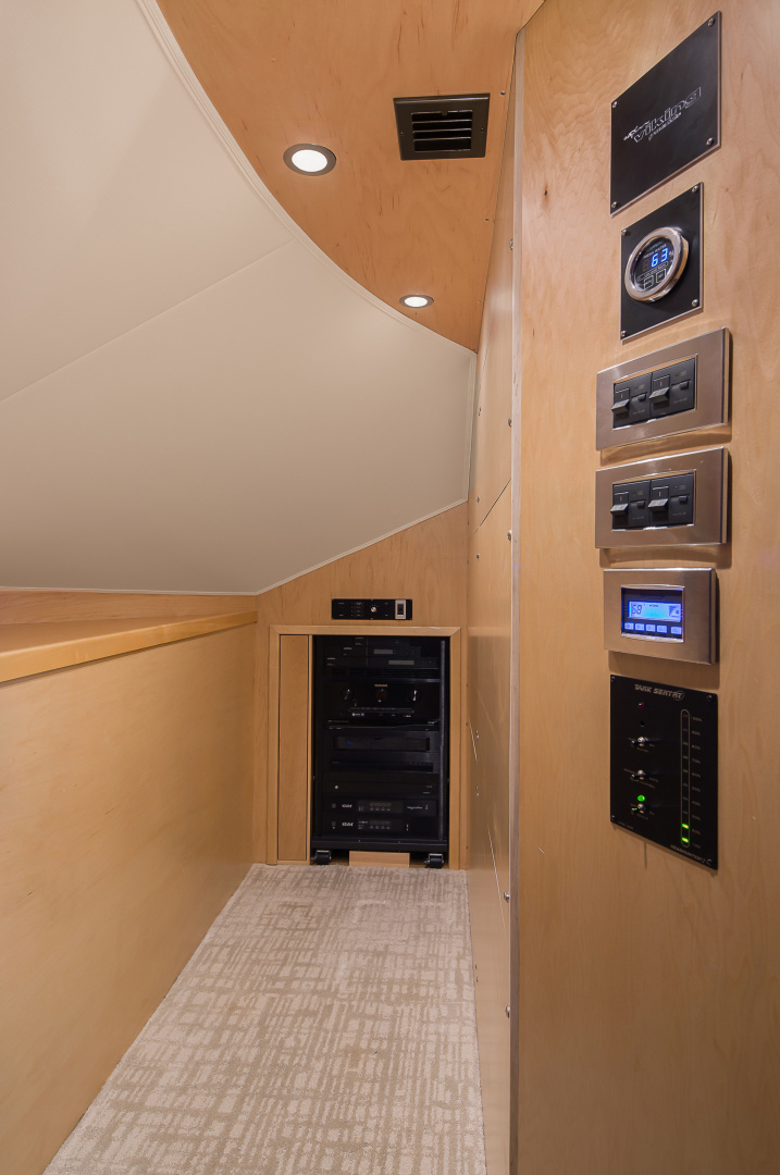 Walk-In Pantry