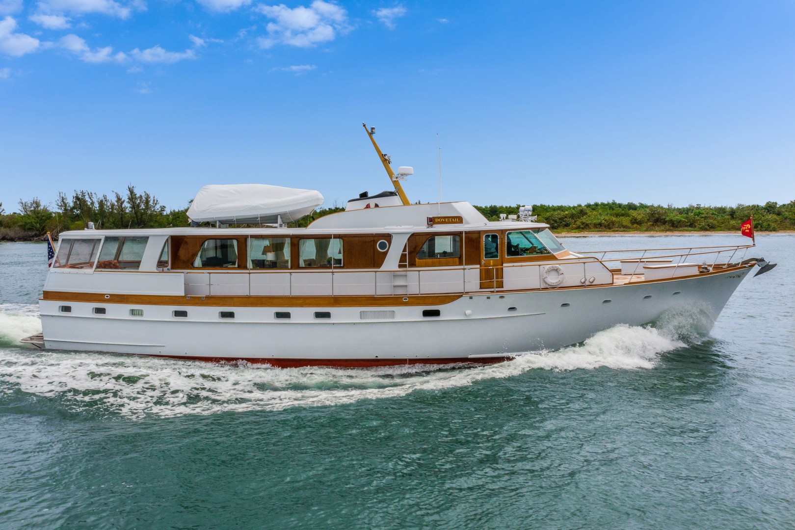 DOVETAIL Yacht for Sale