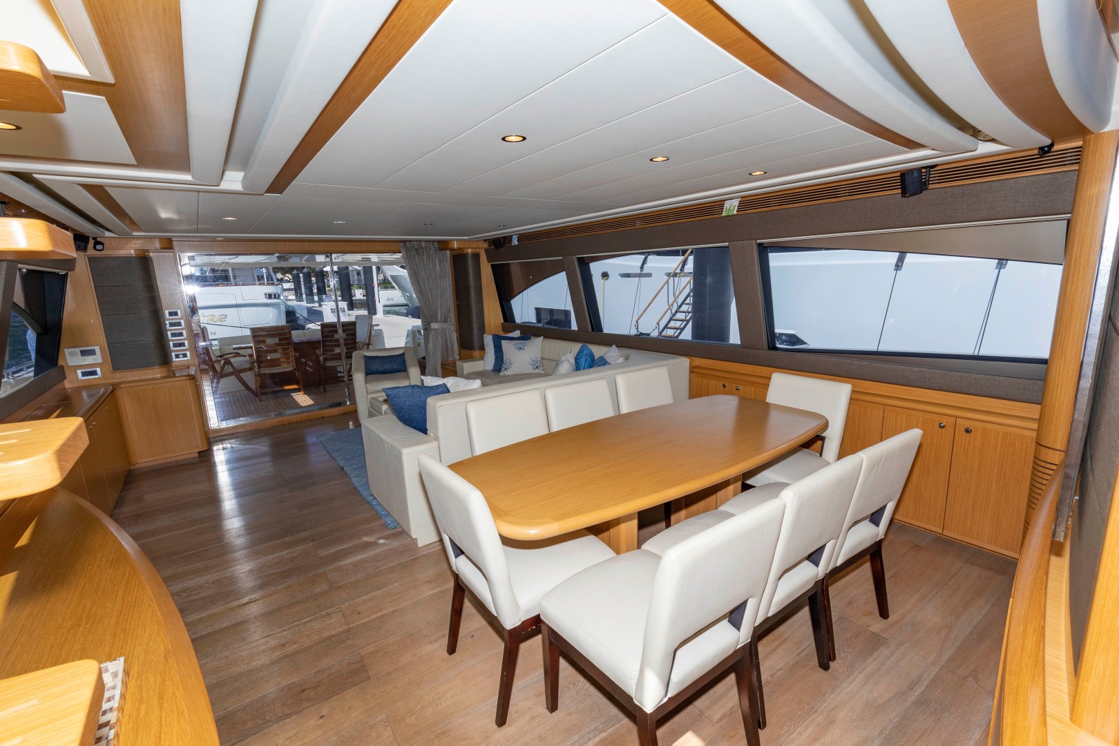 Formal Dining