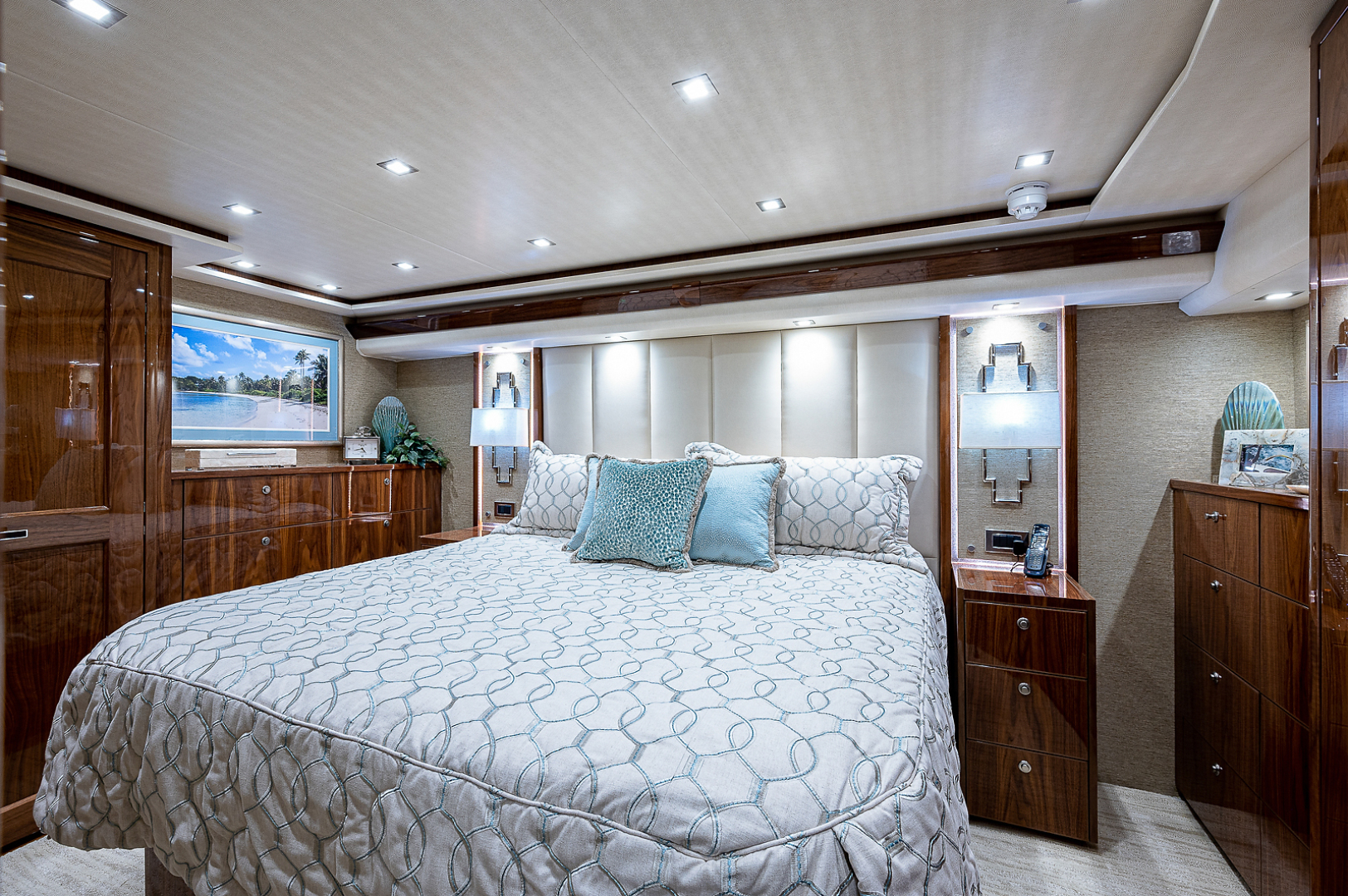 Viking 72 - Three's Enough - Master Stateroom