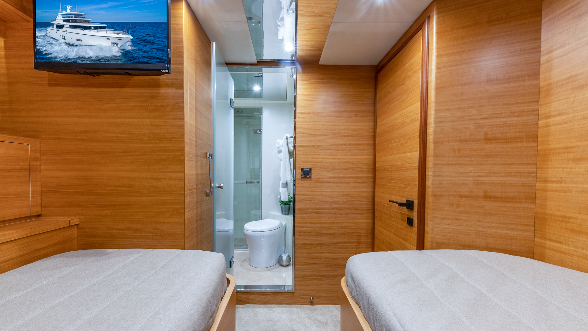 Starboard Guest Stateroom