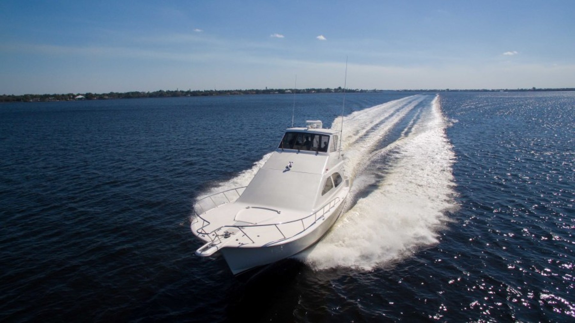 Ocean 57 - Cash Flow - Exterior Profile