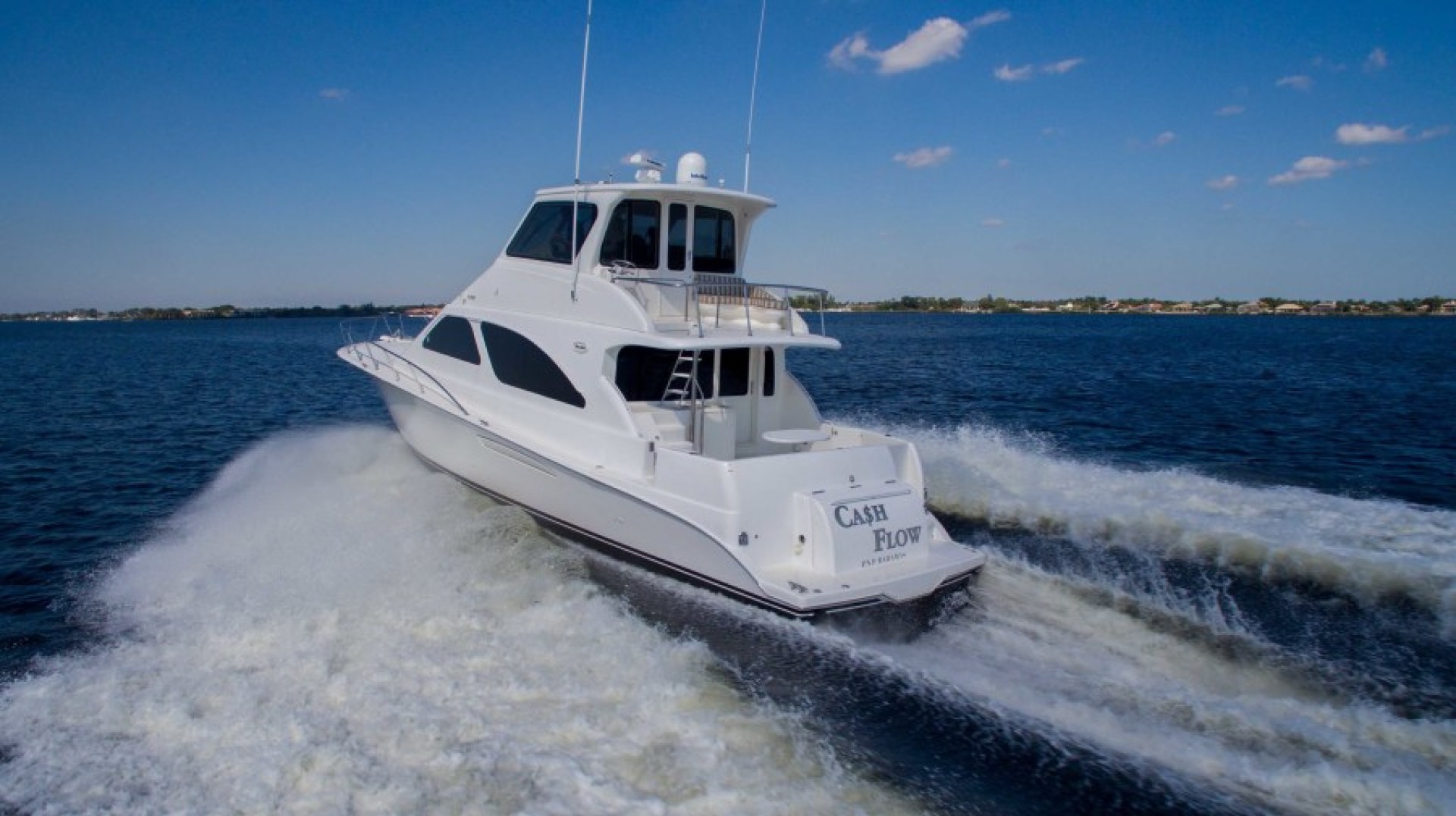 Ocean 57 - Cash Flow - Exterior Profile