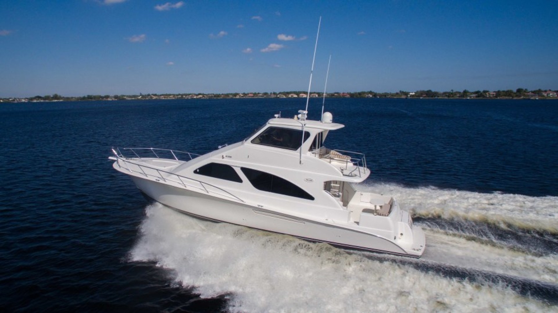 Ocean 57 - Cash Flow - Exterior Profile