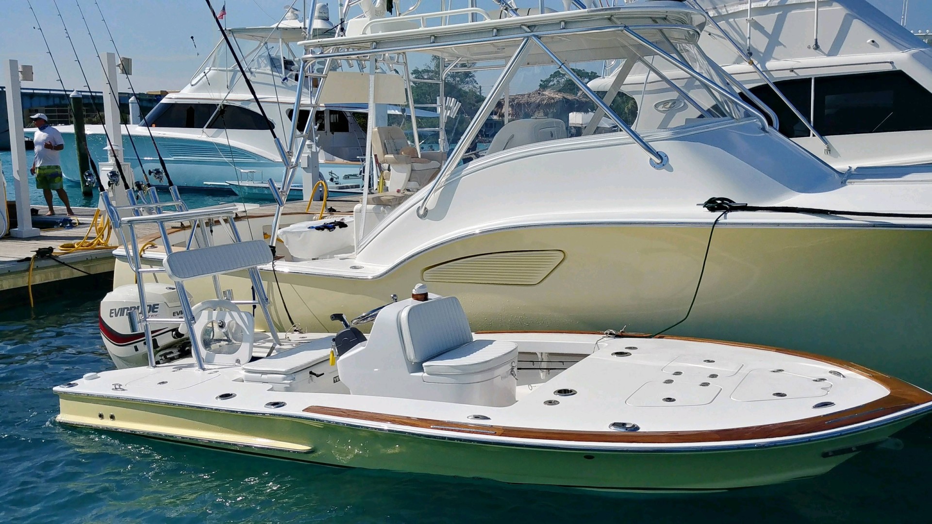 Enviboats Skiff 17 - Exterior Profile