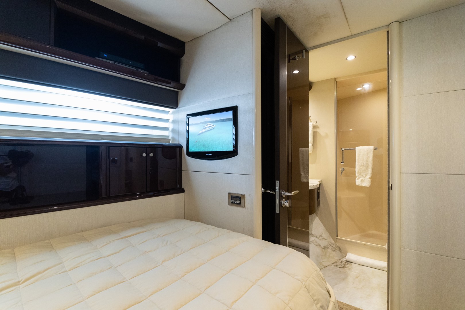 Lazzara 84 - La Balsita - Stateroom