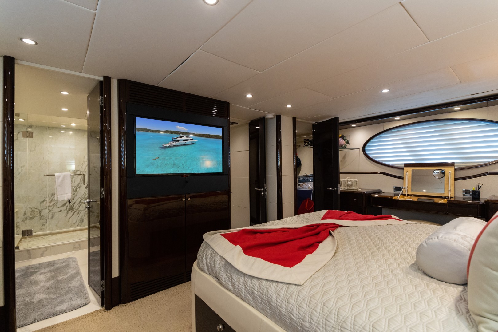 Lazzara 84 - La Balsita - Master Stateroom