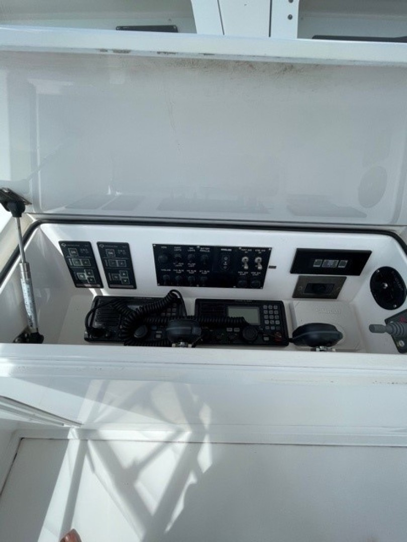 Viking 48 - La Don Goyo - Helm Tower