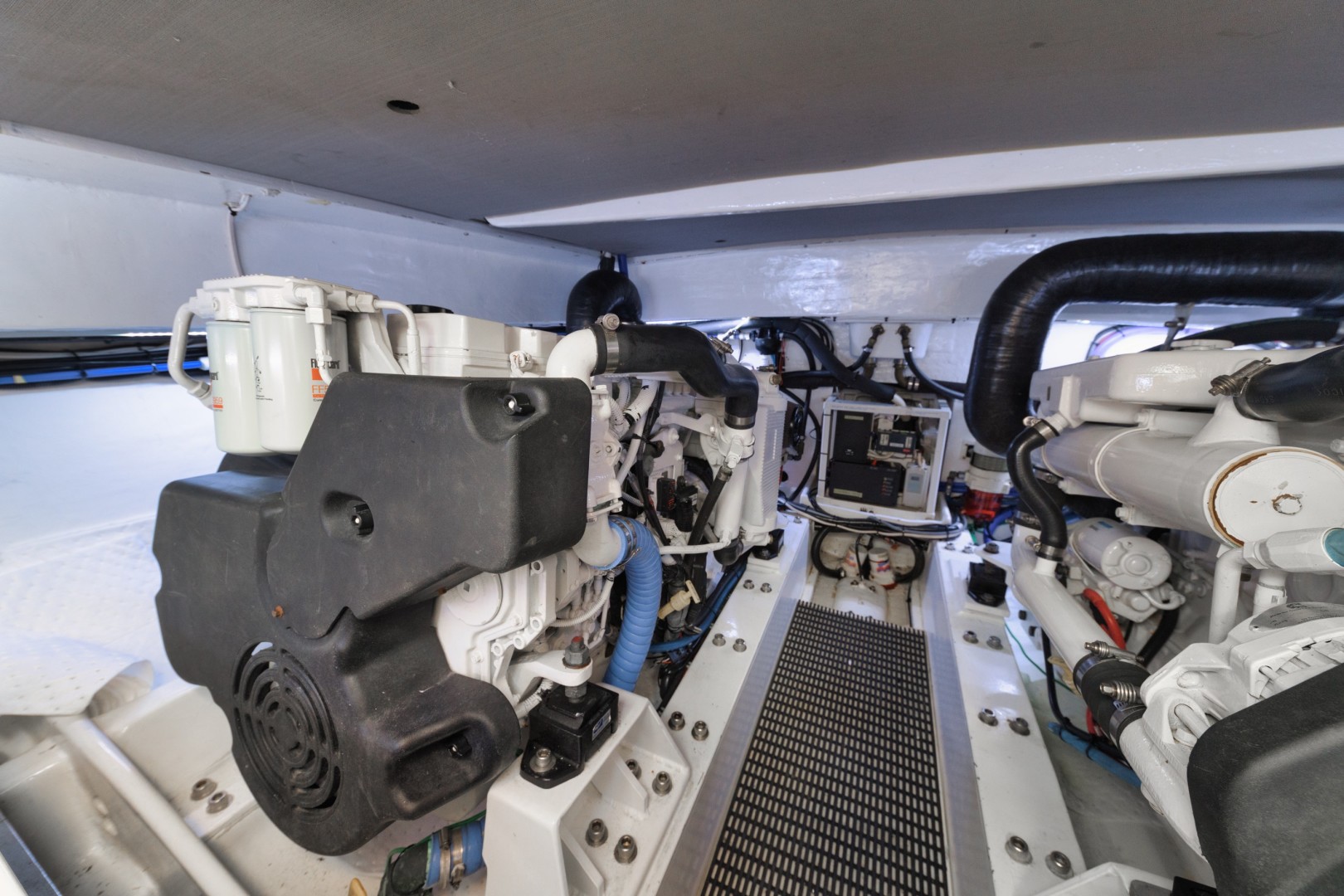 Knowles 37 - Ma Sheila - Engine Room