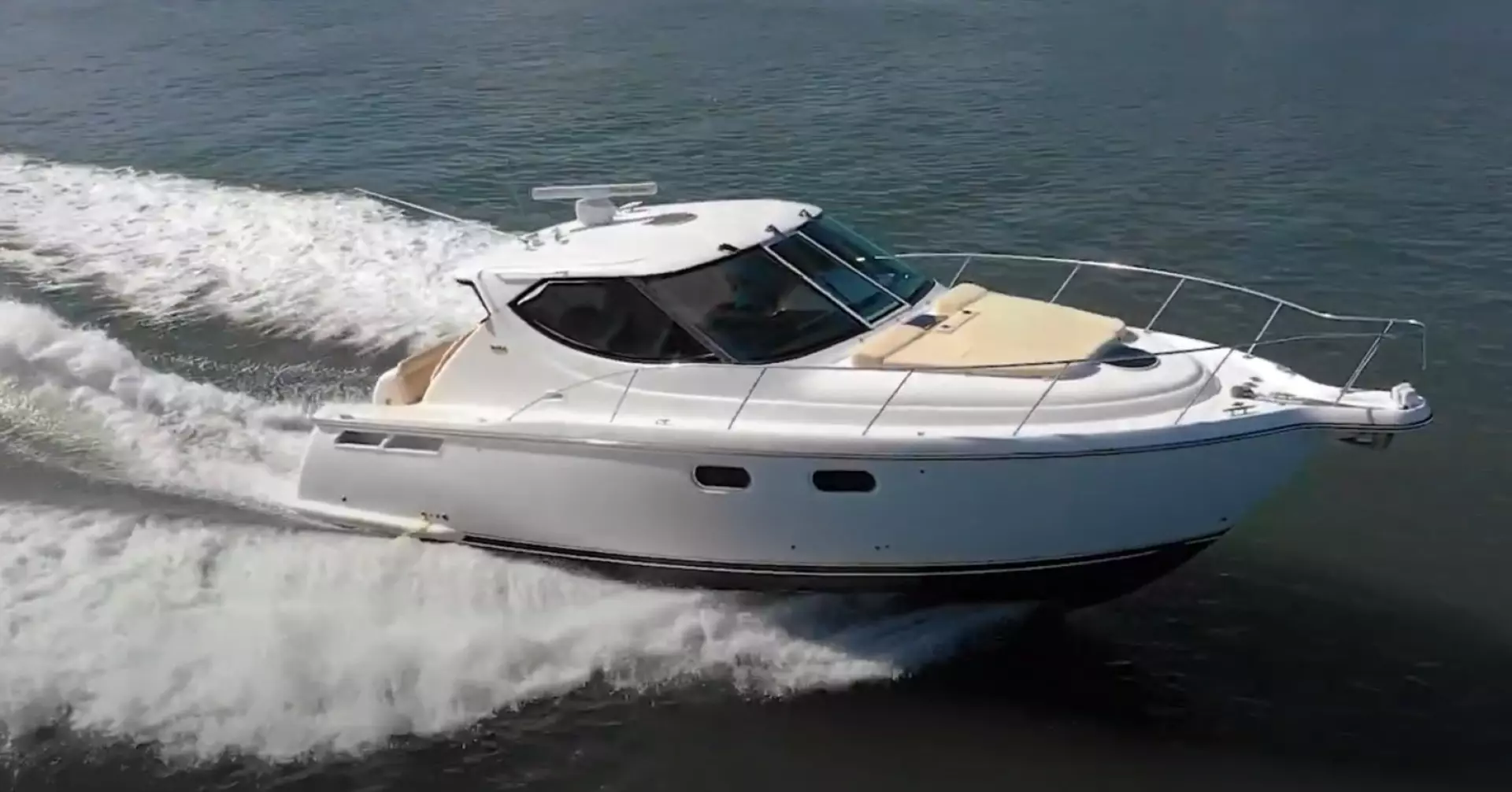 2008 39' Tiara Yachts photo