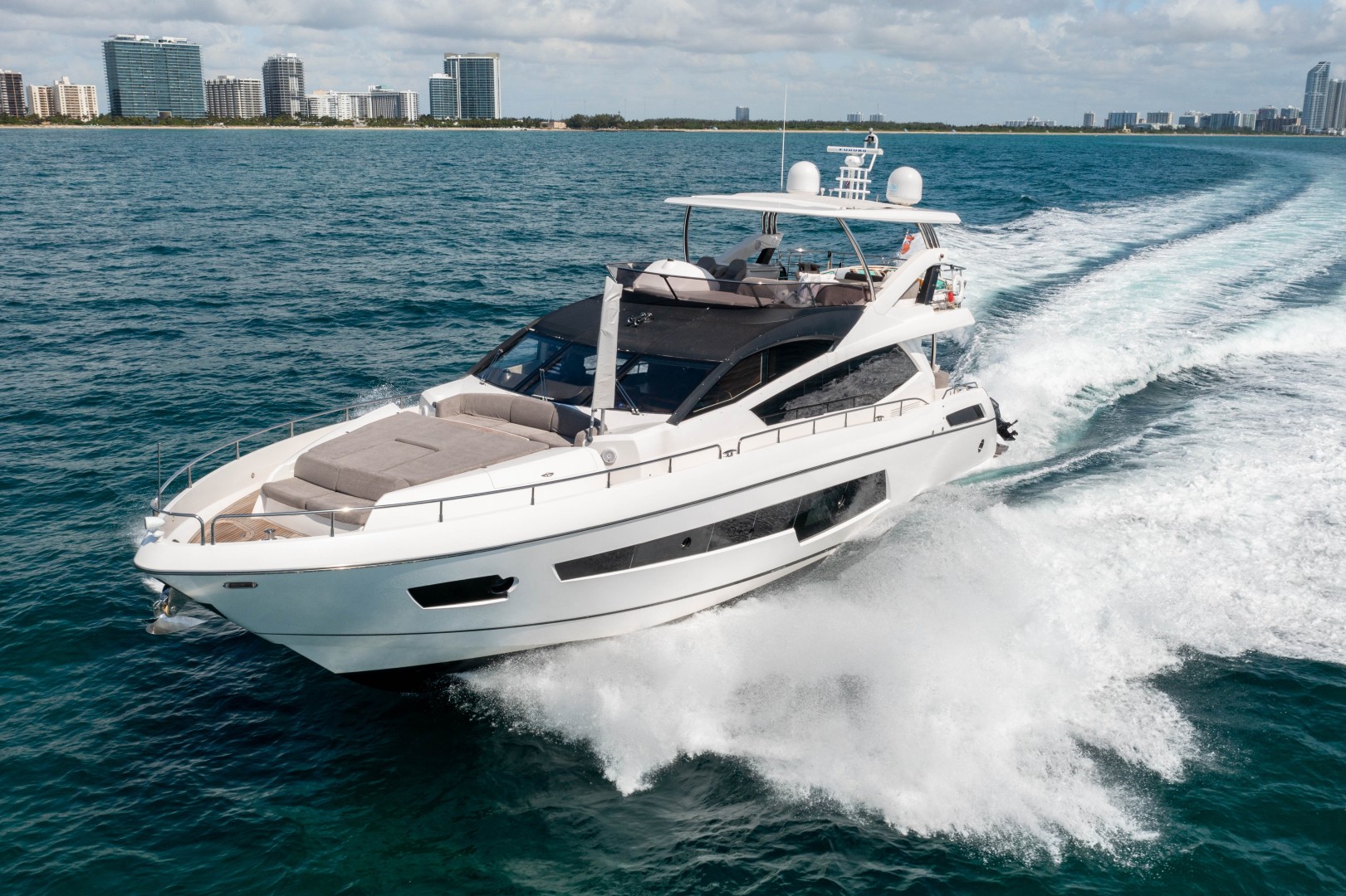 Sunseeker 75 - Vov - Exterior Profile