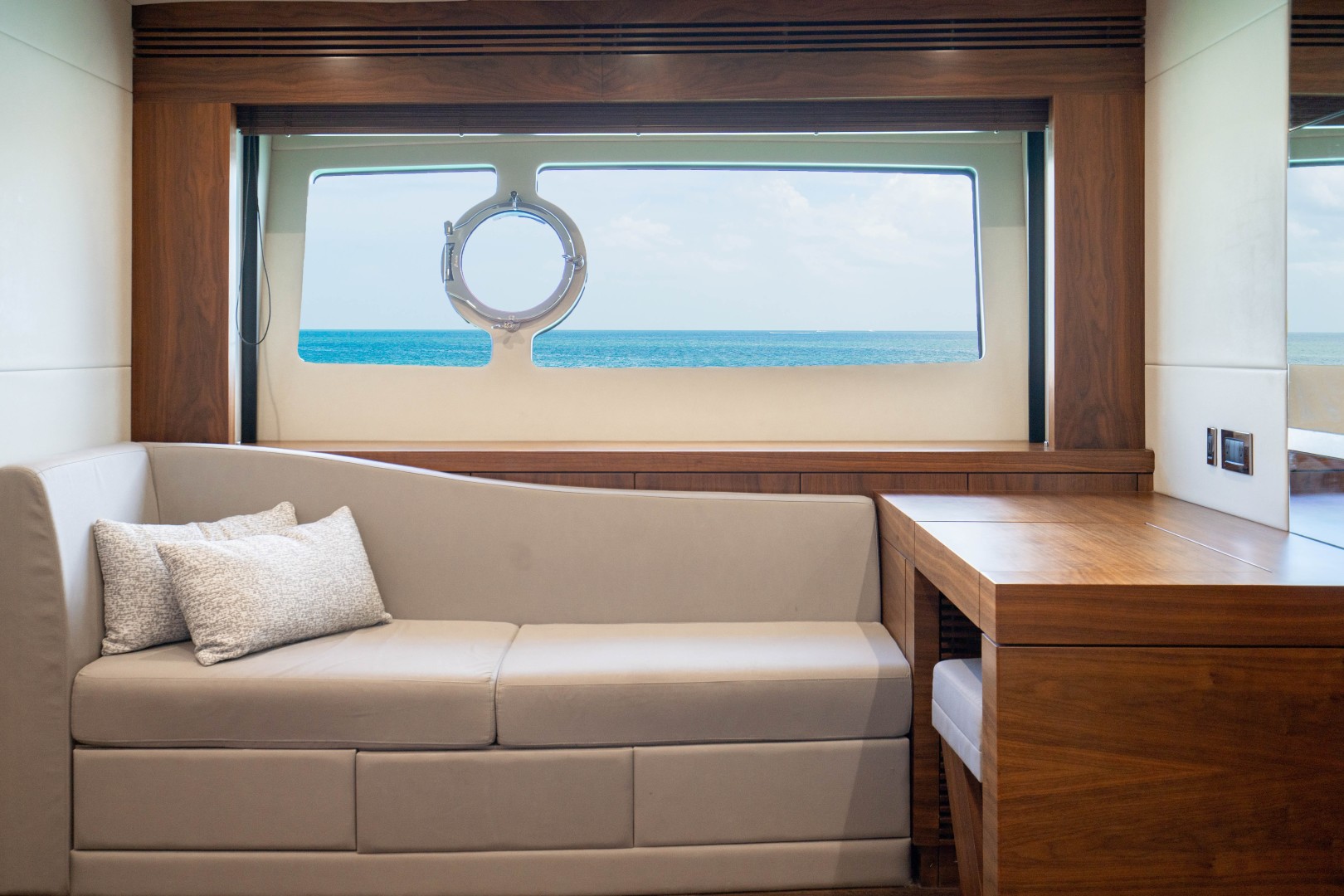Sunseeker 75 - Vov - Master Stateroom