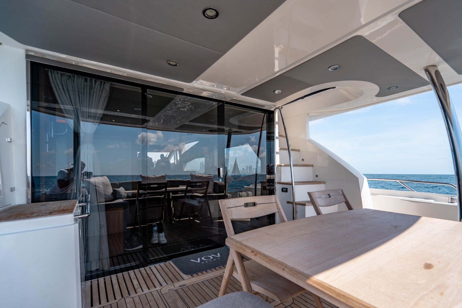 Sunseeker 75 - Vov - Aft Deck