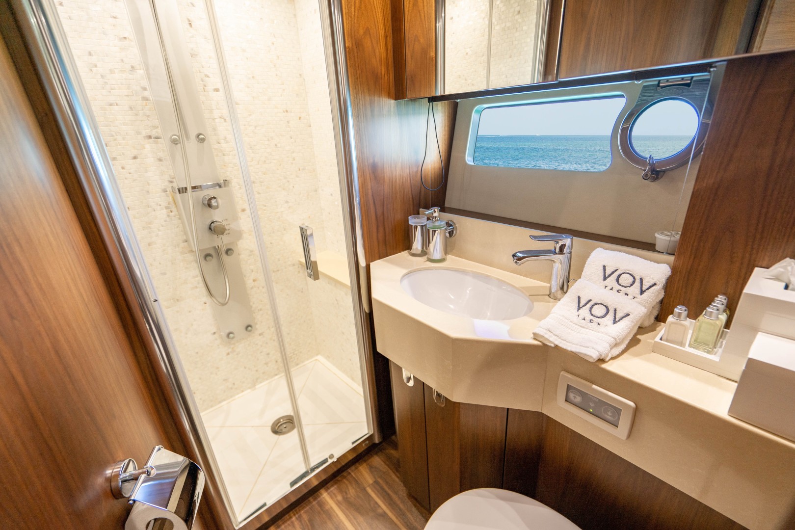 Sunseeker 75 - Vov - Head