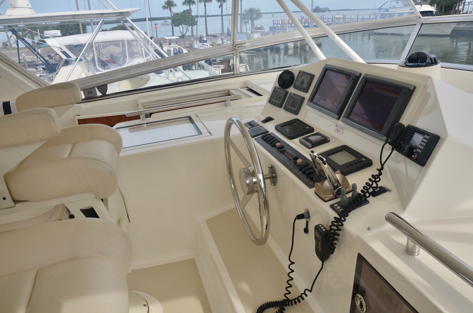 Marlow 53 - Upper Helm