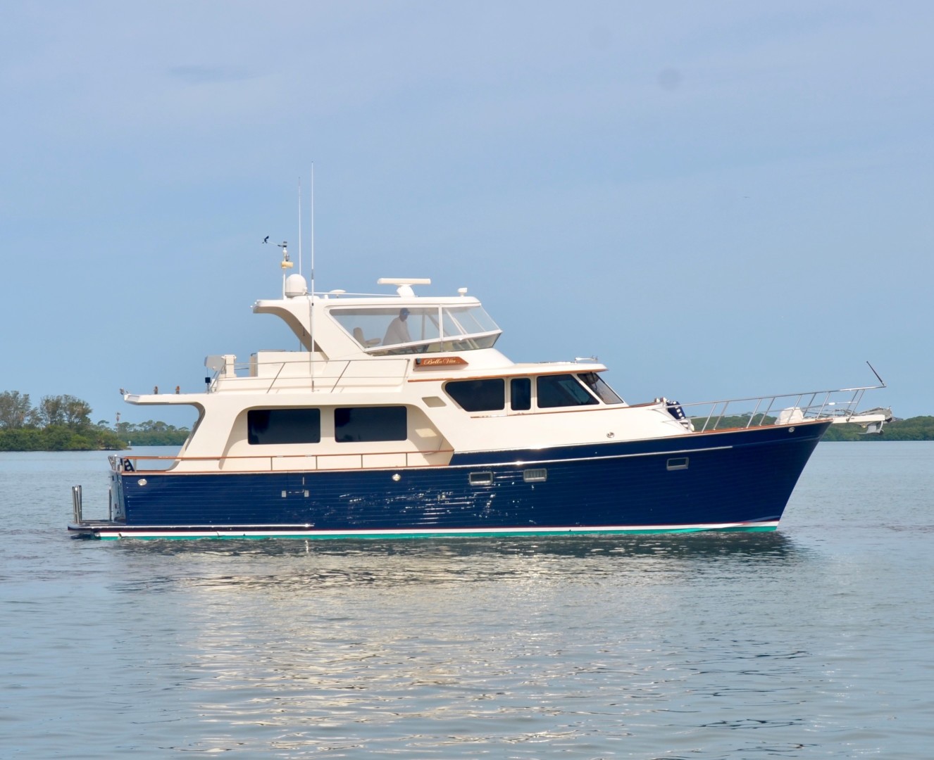 Marlow 53 - Exterior Profile