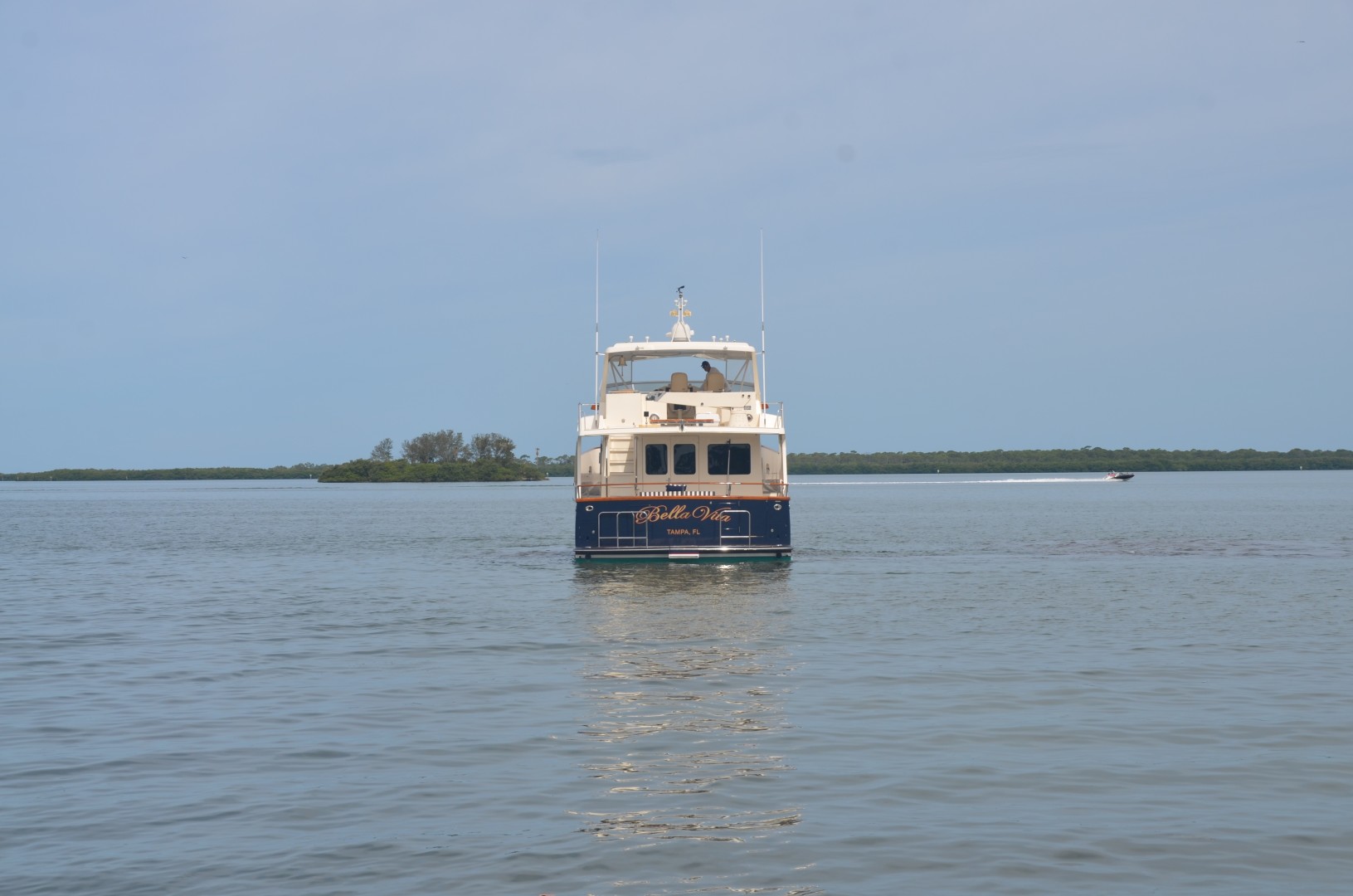 Marlow 53 - Exterior Profile
