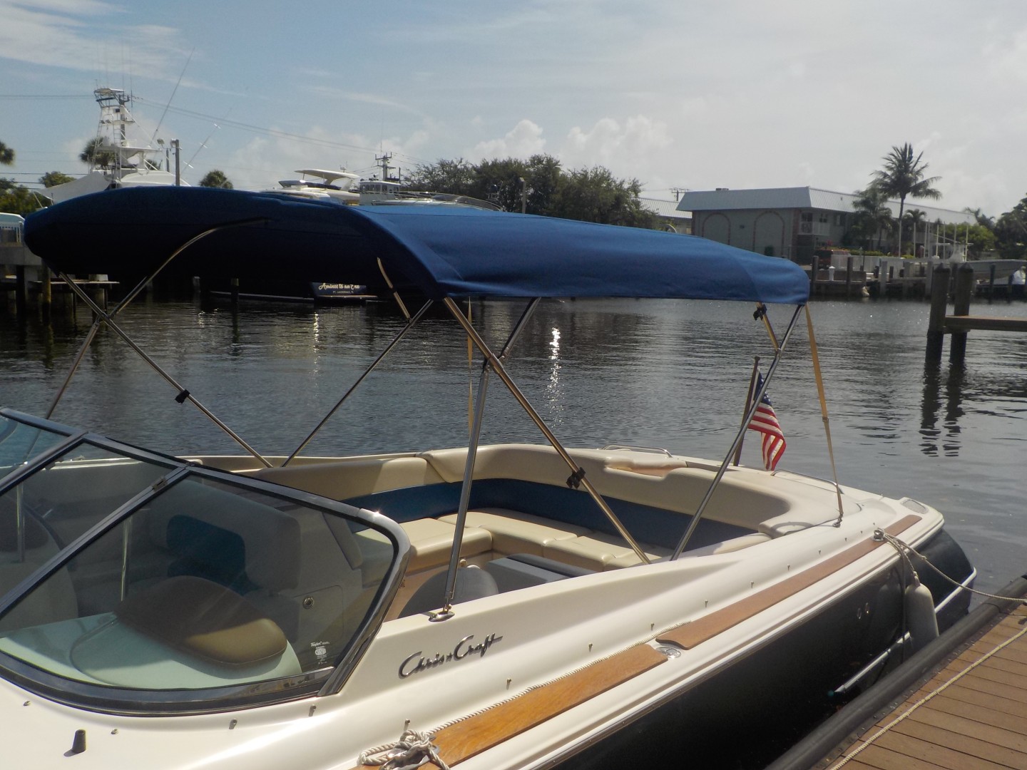 Chris-Craft - Drop Coin Here Too - Exterior Profile