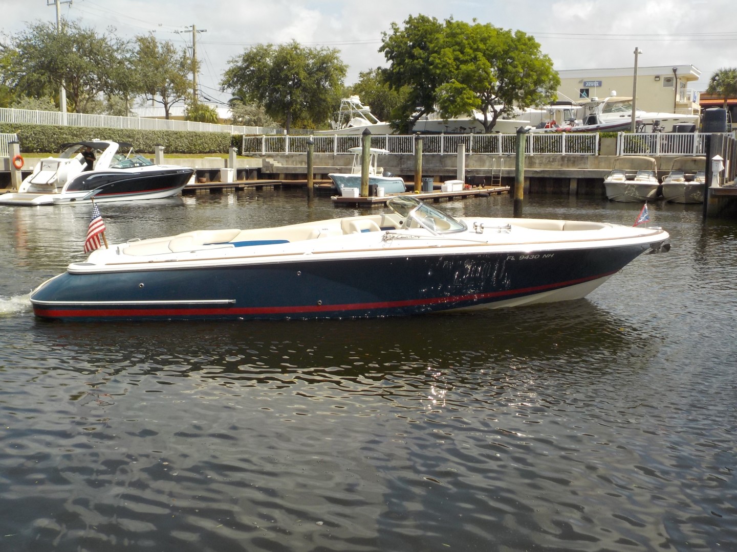Chris-Craft - Drop Coin Here Too - Starboard Profile