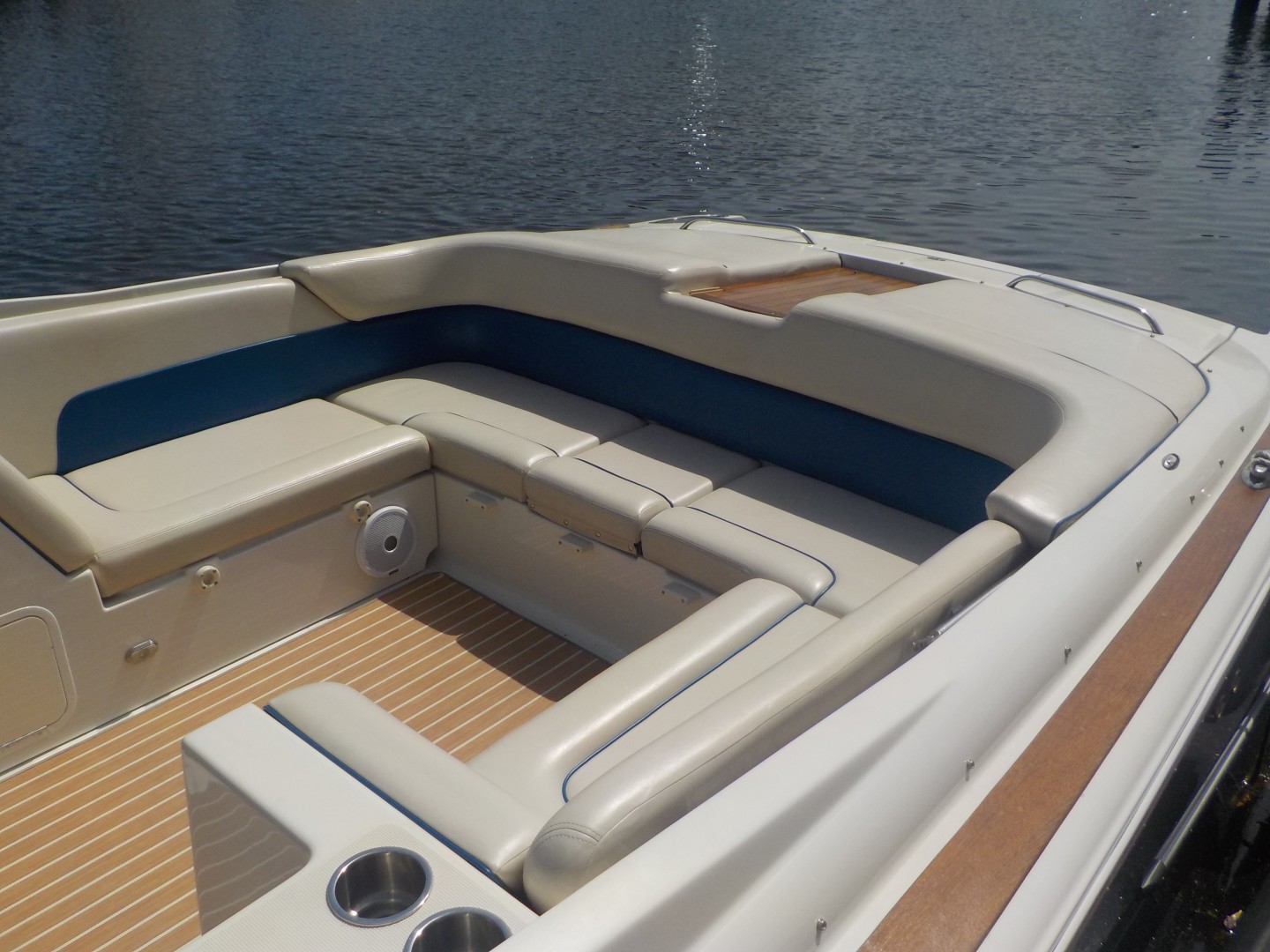 Chris-Craft - Drop Coin Here Too - Aft Deck