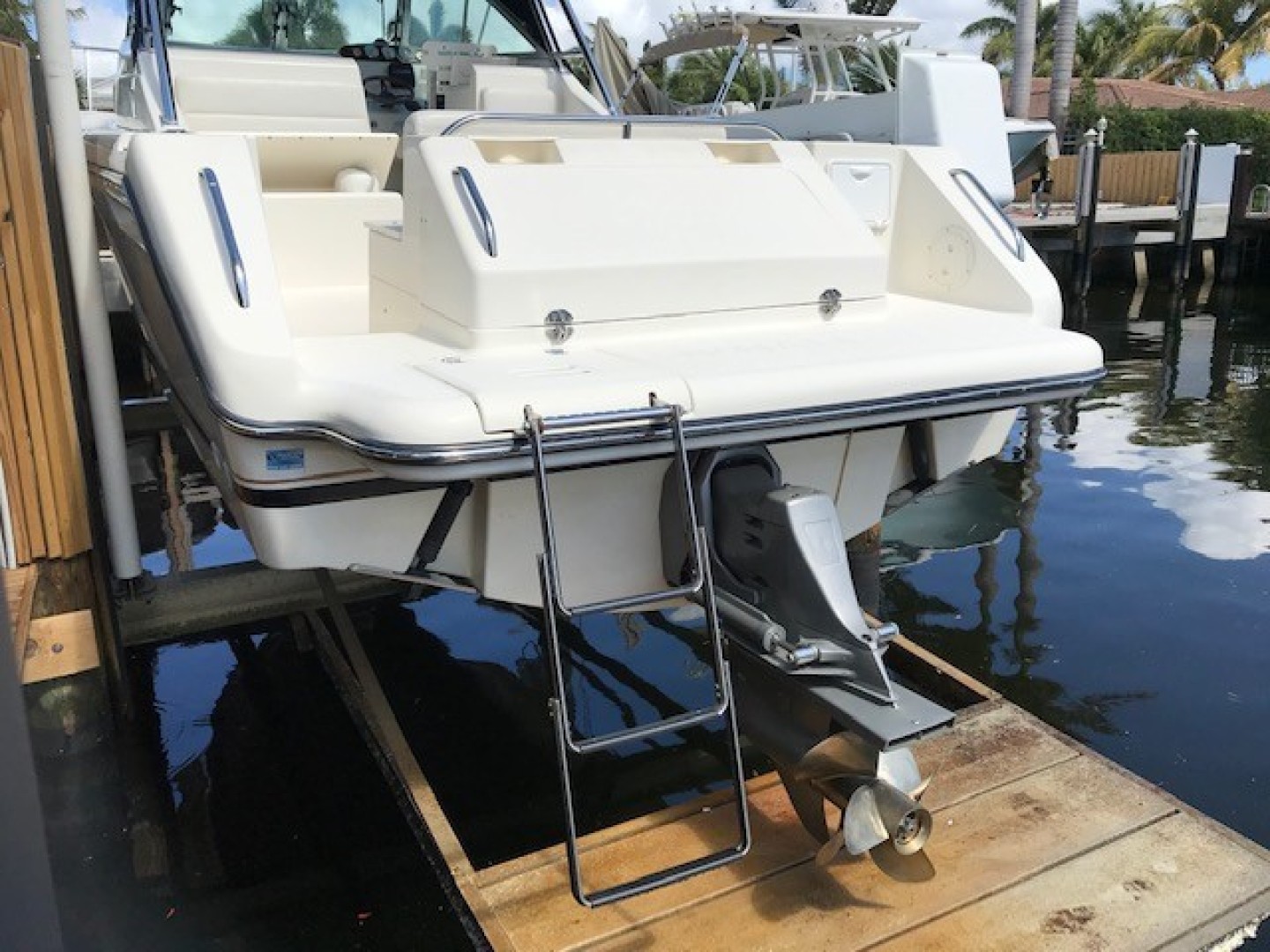 Pursuit 28 - Wired Up - Transom