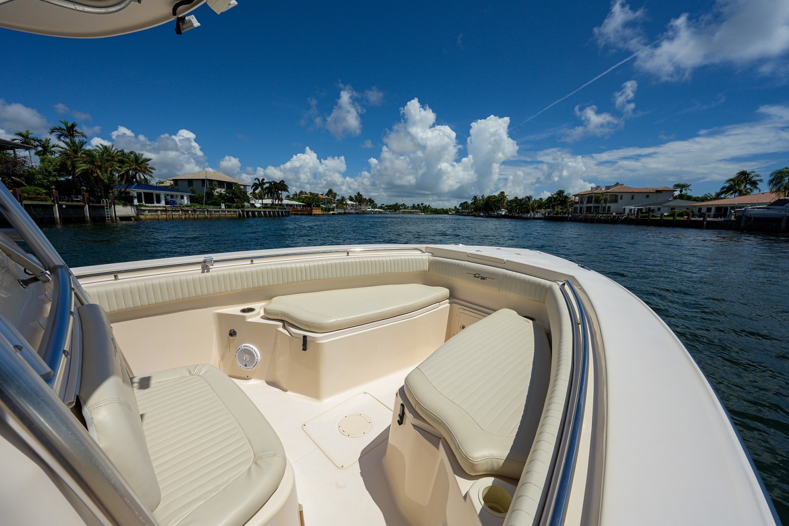 Grady-White 30 - Bow