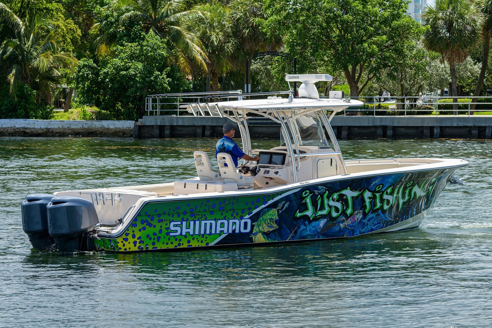 Grady-White 30 - Exterior Profile