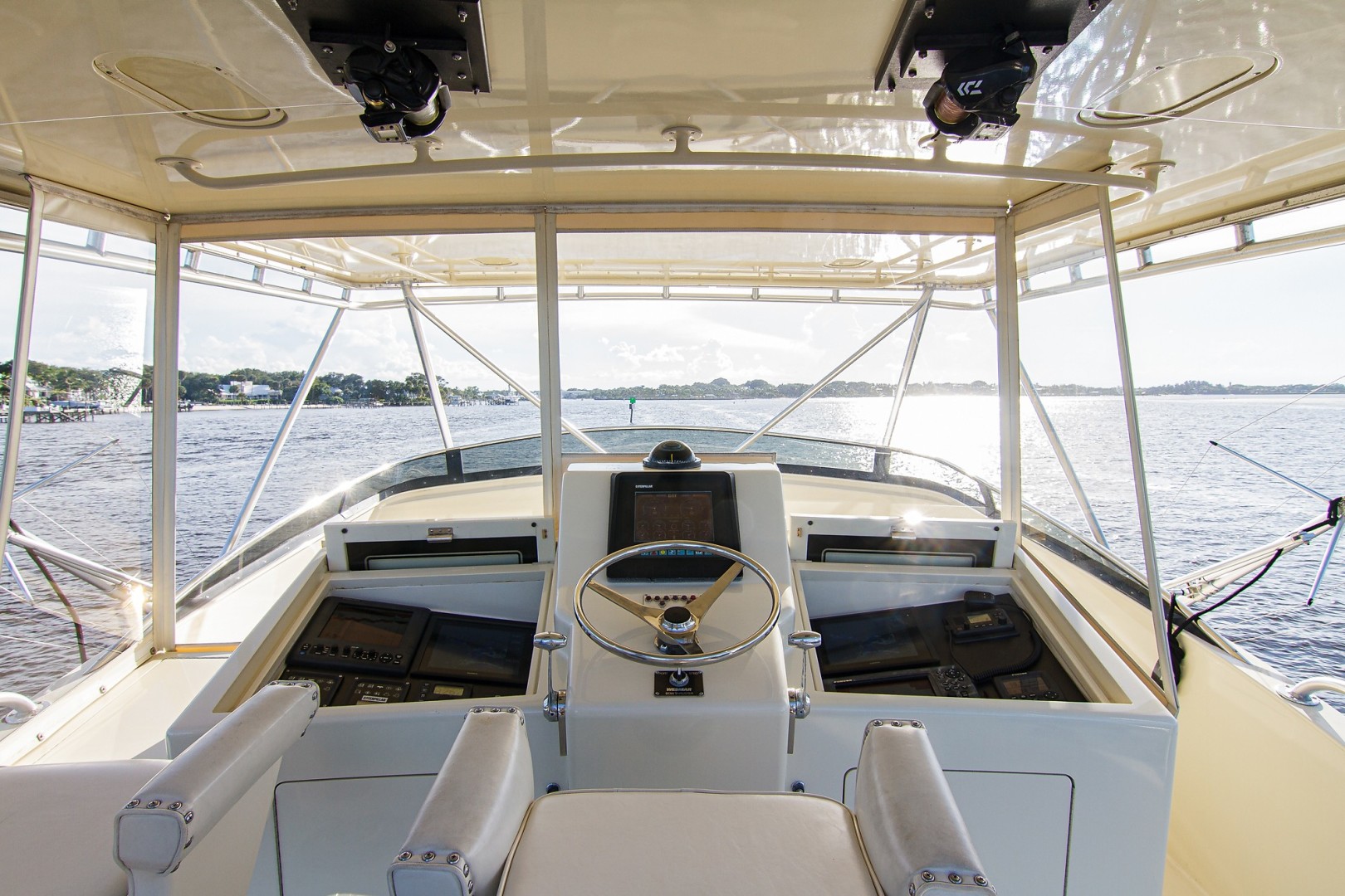 Hines-Farley - Loner - Flybridge