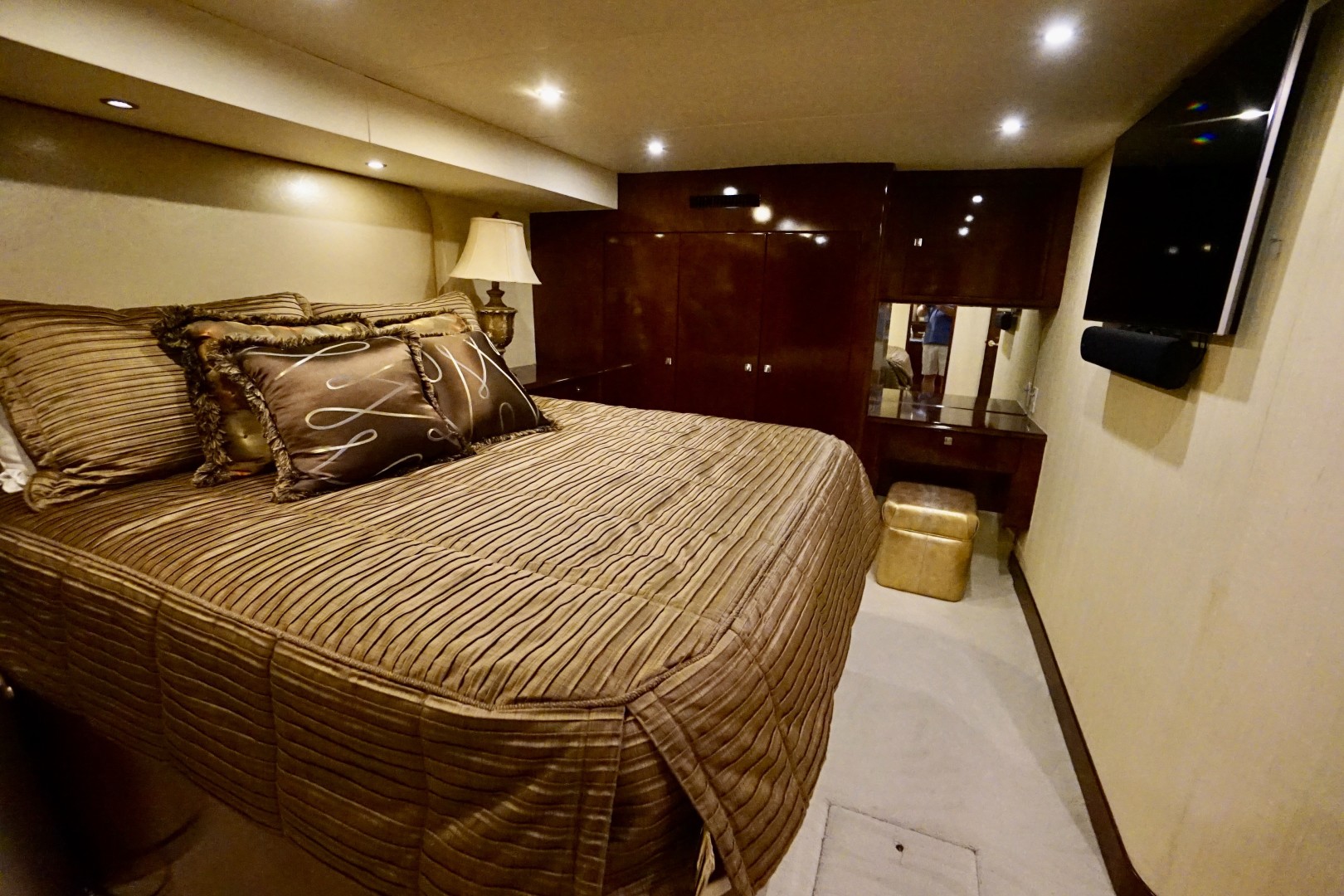 Ocean 73 - Sandra C - Master Stateroom