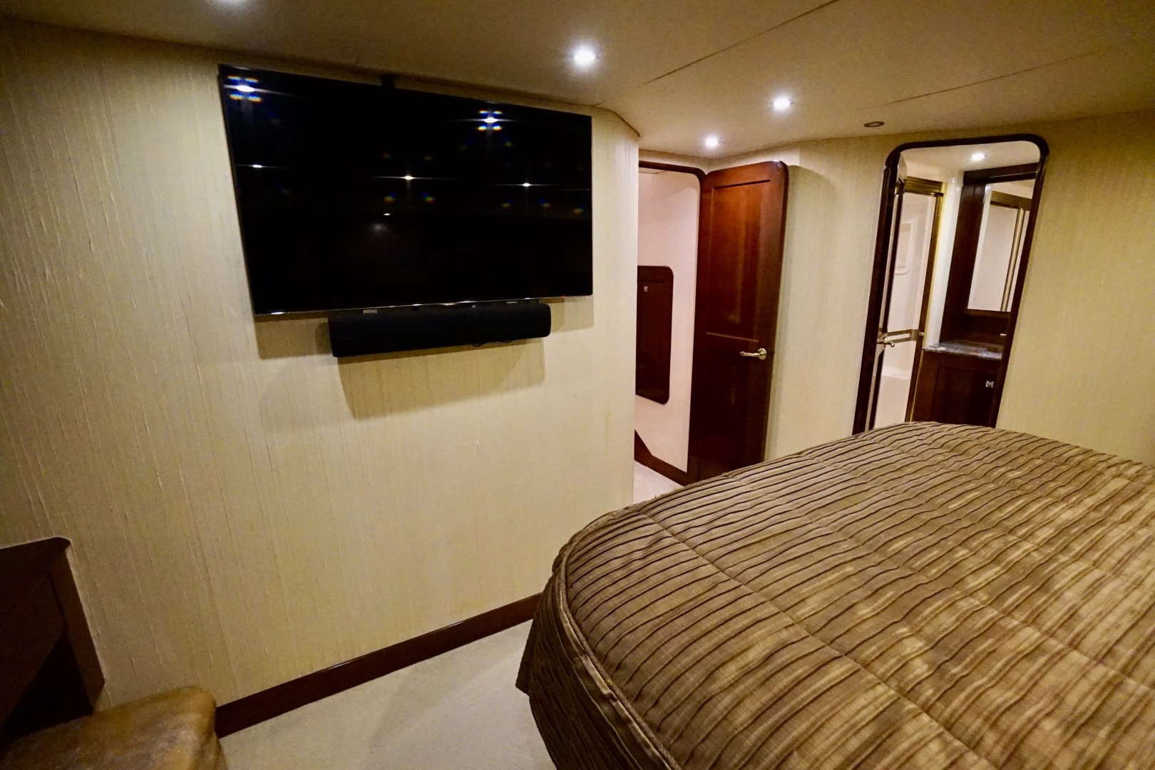Ocean 73 - Sandra C - Master Stateroom