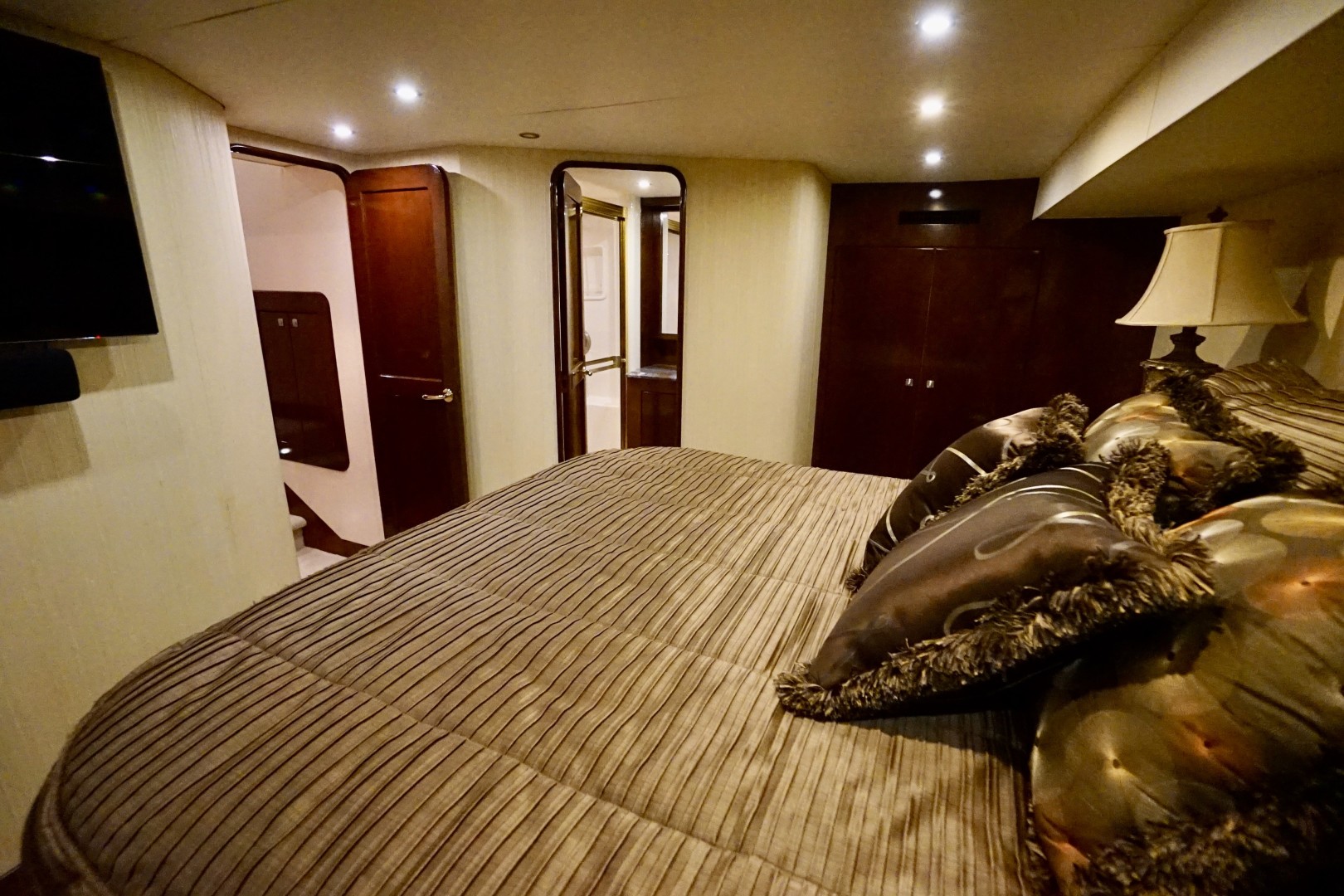 Ocean 73 - Sandra C - Master Stateroom