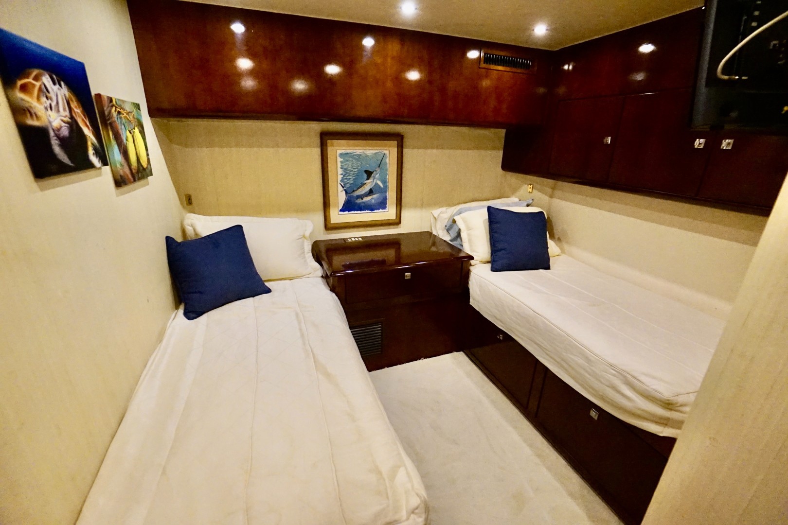 Ocean 73 - Sandra C - Guest Stateroom