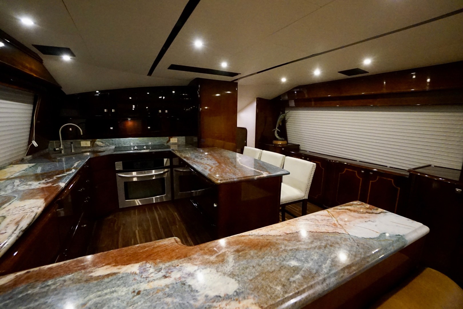 Ocean 73 - Sandra C - Galley