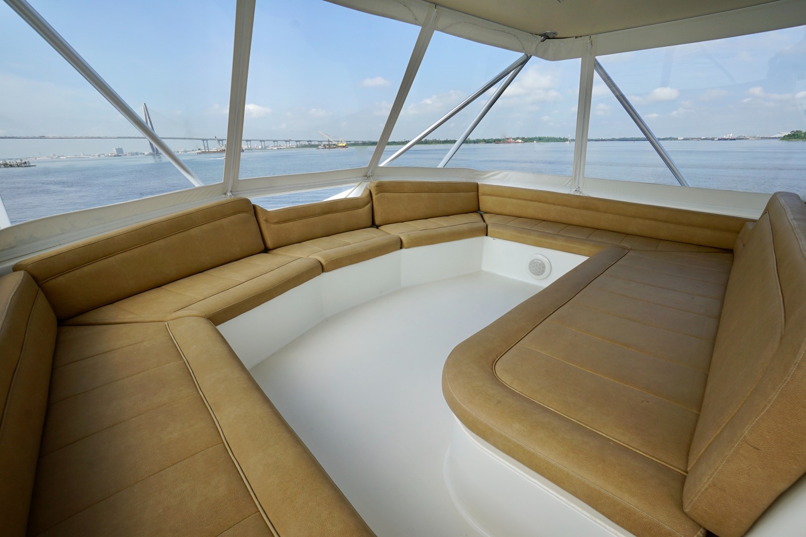 Ocean 73 - Sandra C - Flybridge Lounge